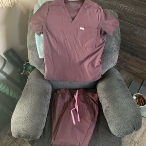 M set of Figs Scrubs